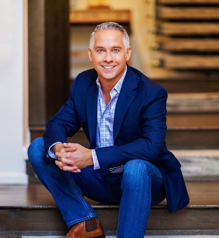 Phil Hobson - Dallas Gay Realtor