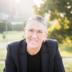Julie Nelson - Austin Lesbian [moobdir_type value_only='yes']