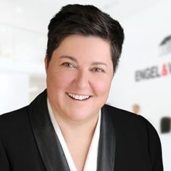 Patricia Chiarelli - Ottawa Lesbian [moobdir_type value_only='yes']